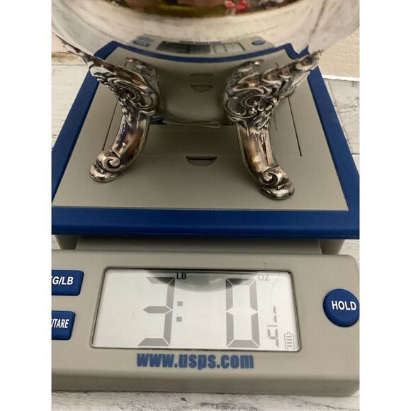 Vintage Wallace Baroque Silverplate Coffee/Tea Pot Ornate Footed #281 Excellent - Picture 3 of 16